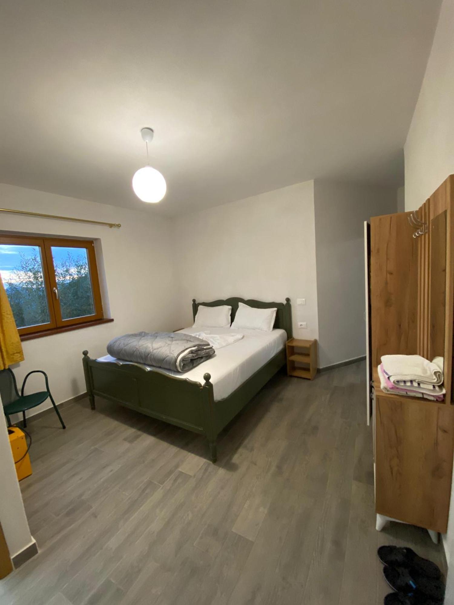 Guest House Korabi Ceren 외부 사진